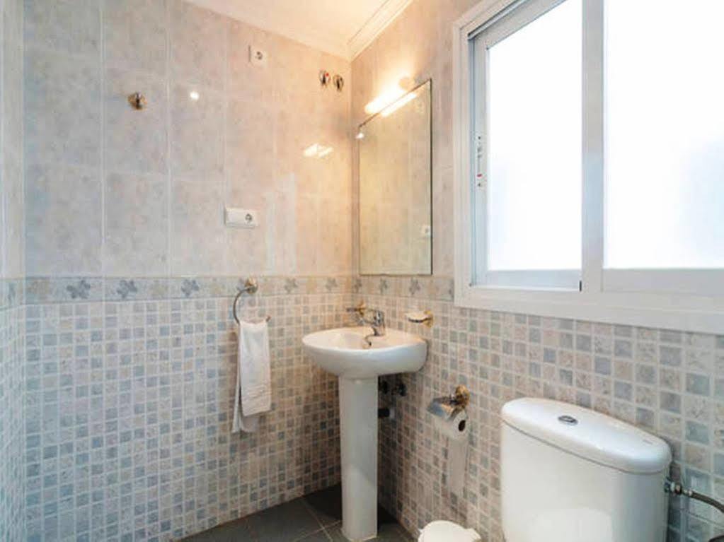 Vicenta Apartaments Torremolinos Dış mekan fotoğraf