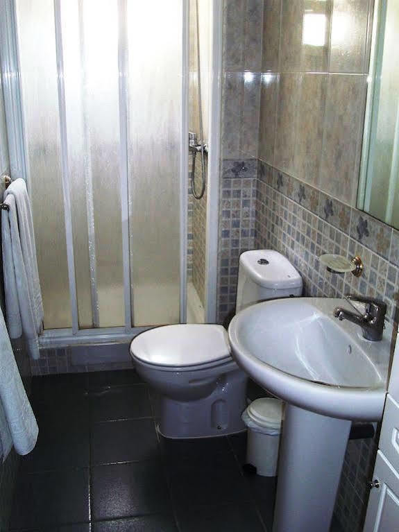 Vicenta Apartaments Torremolinos Dış mekan fotoğraf