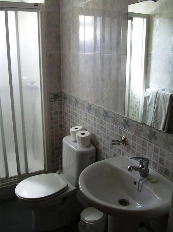 Vicenta Apartaments Torremolinos Dış mekan fotoğraf