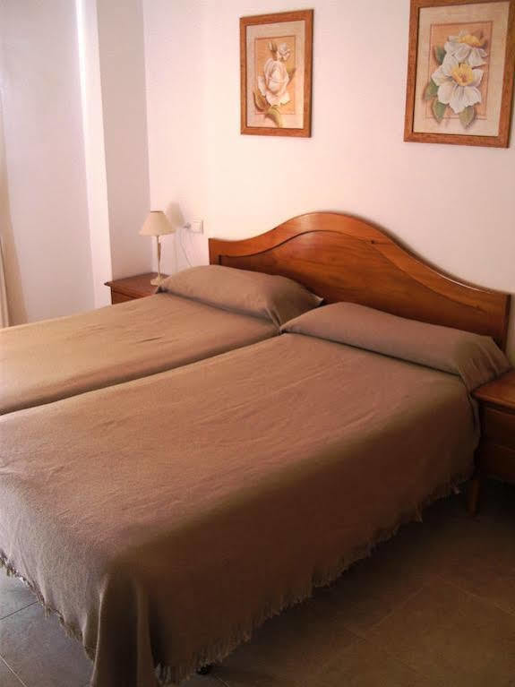 Vicenta Apartaments Torremolinos Dış mekan fotoğraf